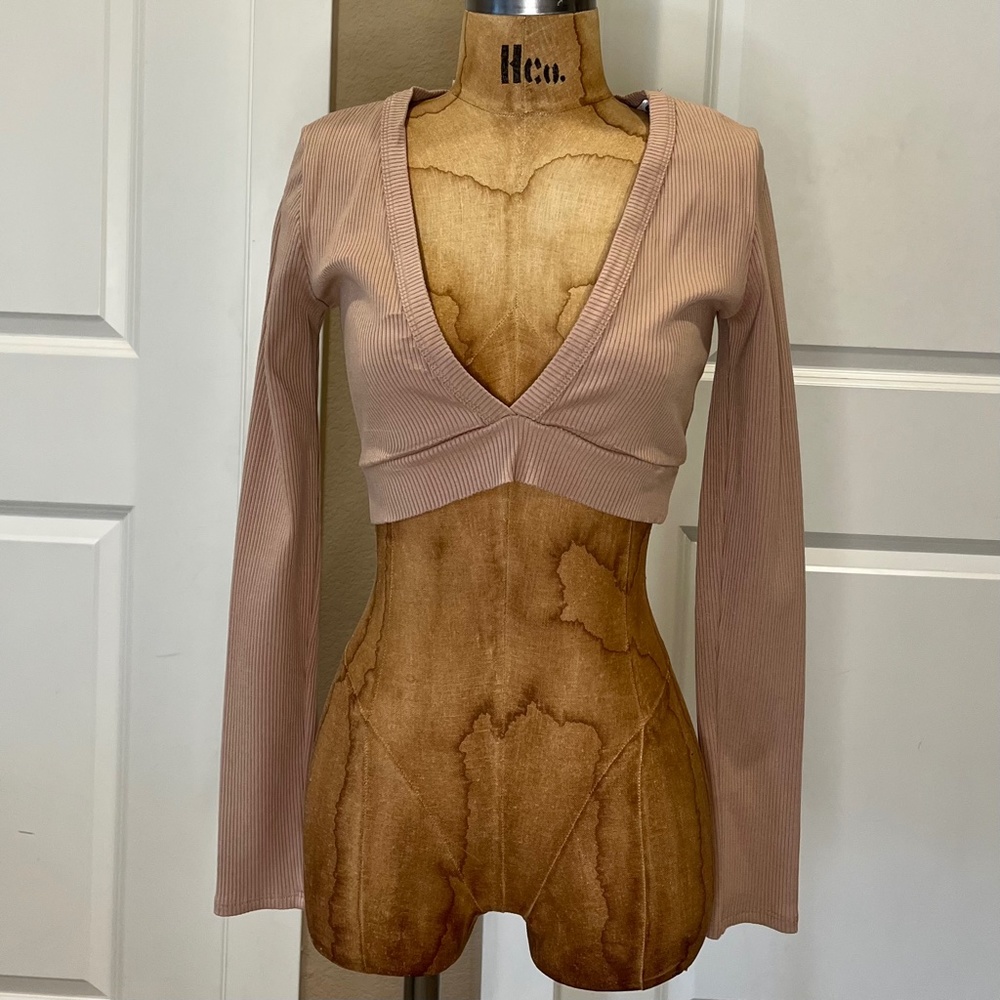 NWT Madison Riley Crop Top
